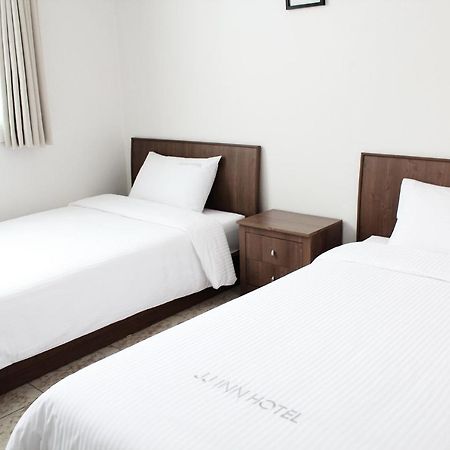 Jj Inn Busan Bagian luar foto