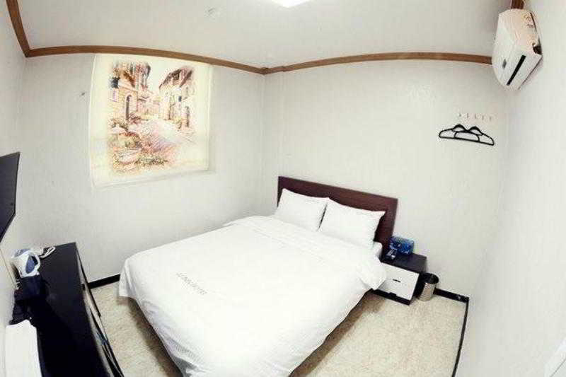 Jj Inn Busan Bagian luar foto
