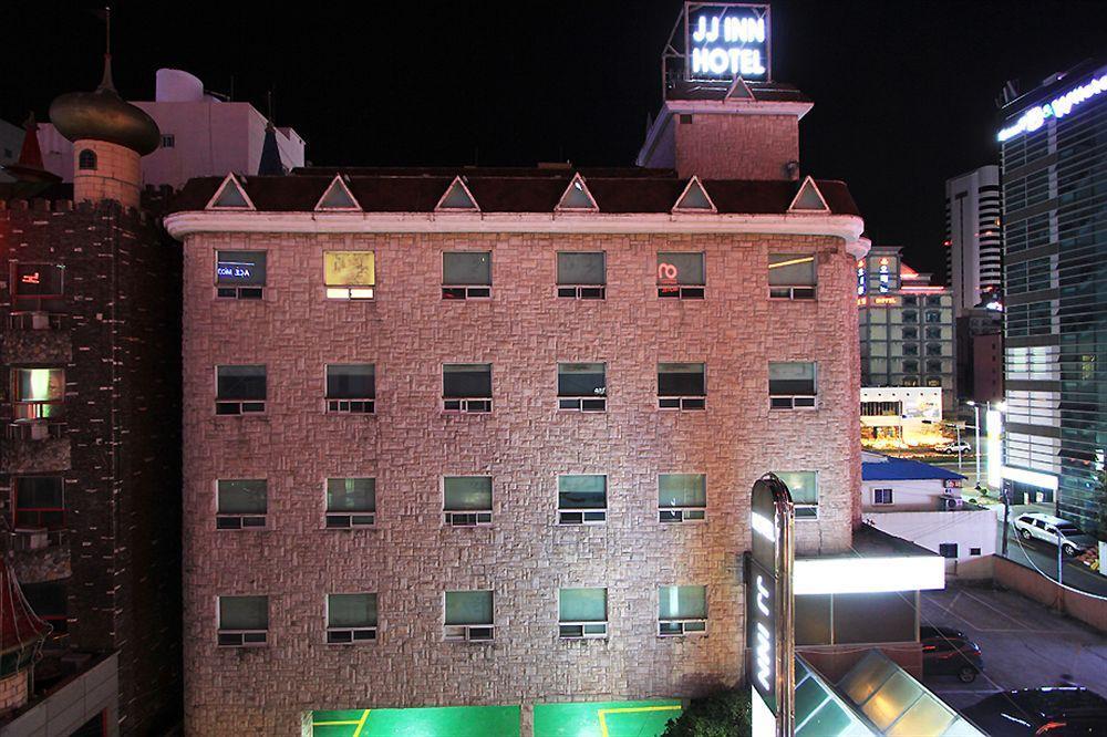 Jj Inn Busan Bagian luar foto