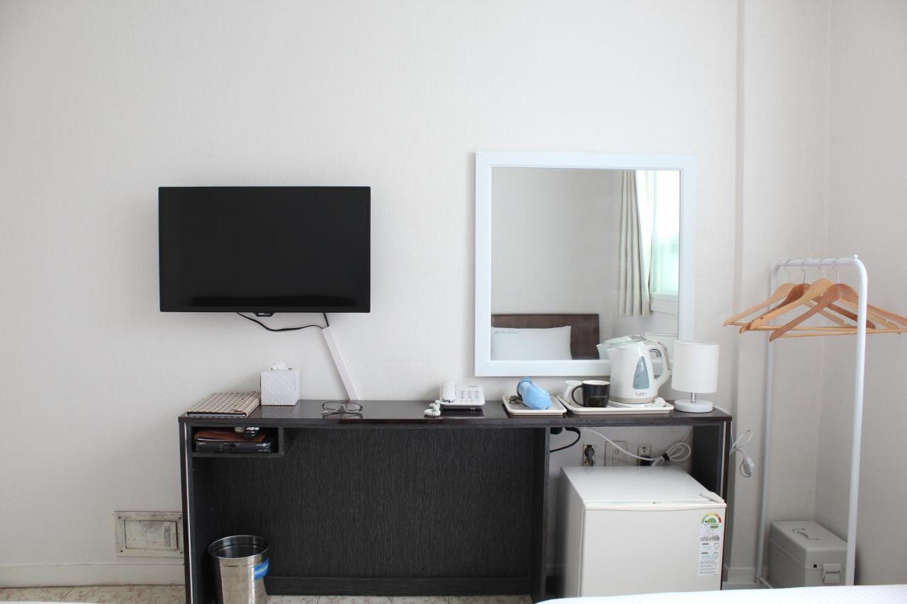 Jj Inn Busan Bagian luar foto